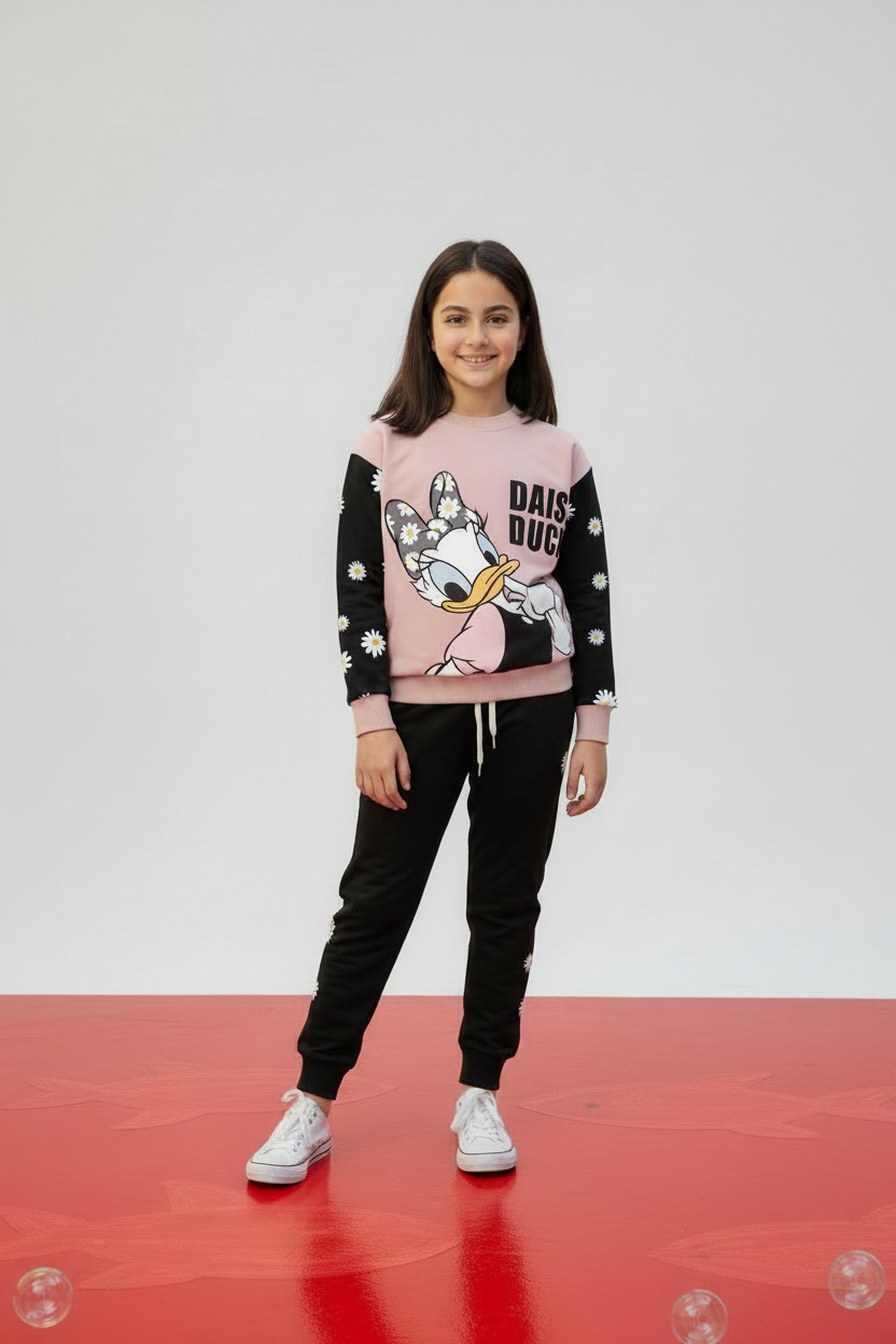 Girl in Winter Outfit - Few Bubbles